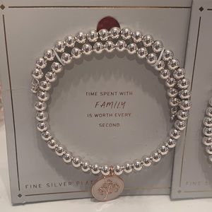 Bracelet 4pc (Family) fine sliver plated